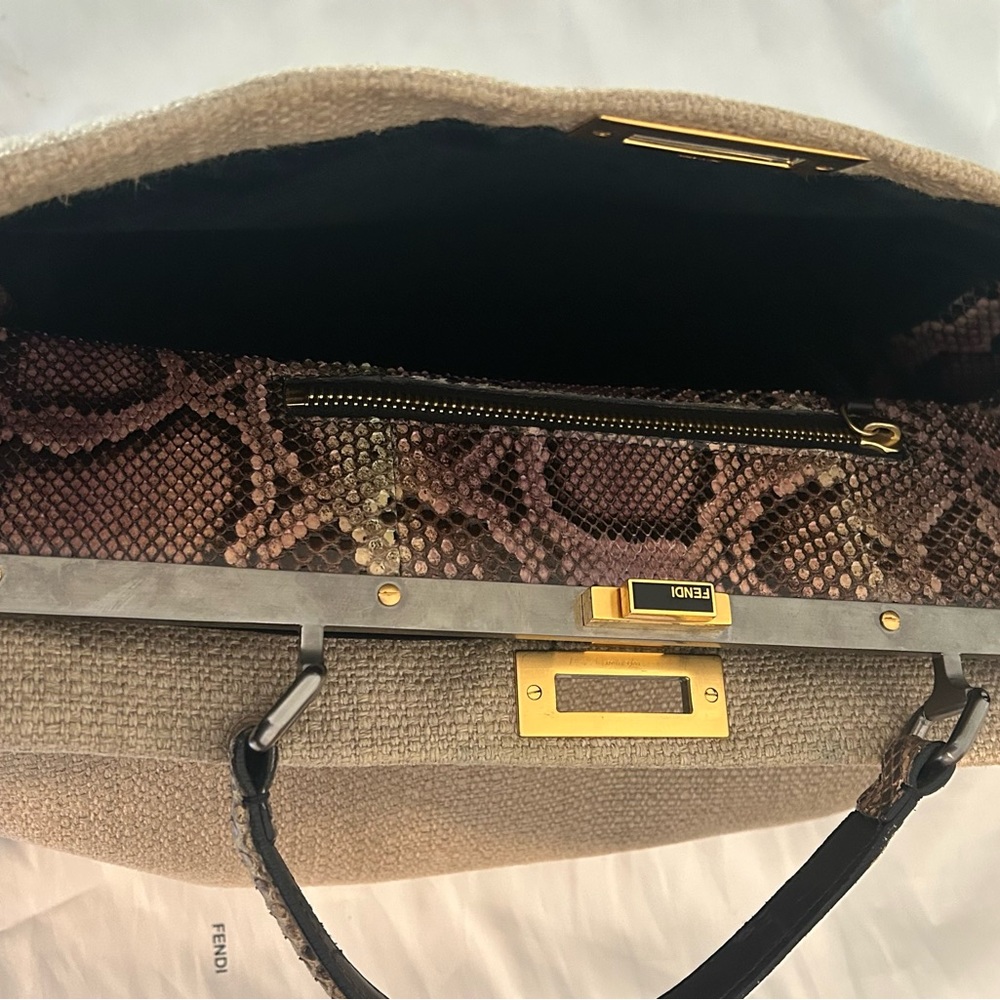 FENDI Peekaboo - Picture 11 of 13
